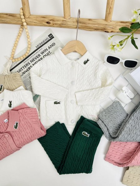 بدلة صوف Lacoste